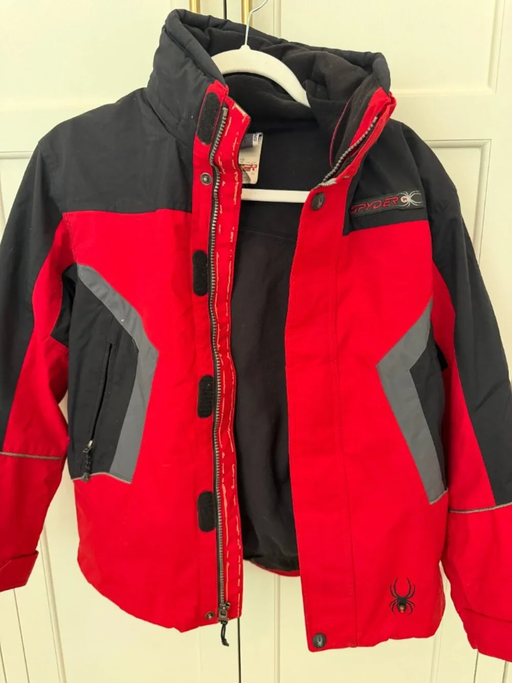 Spyder Youth Ski Jacket | Red, Black, and Gray | Size Youth 12 + Columbia Fleece